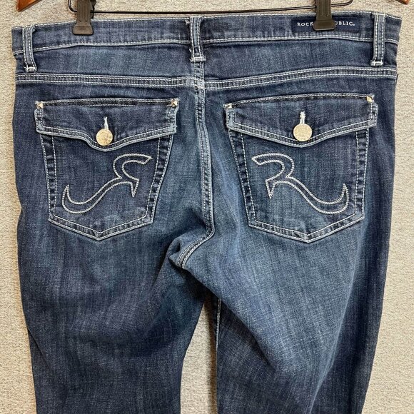 Rock & Republic Jeans Women 14 Blue Kendall Bootcut Mid Rise Medium Wash Cropped - Picture 9 of 13